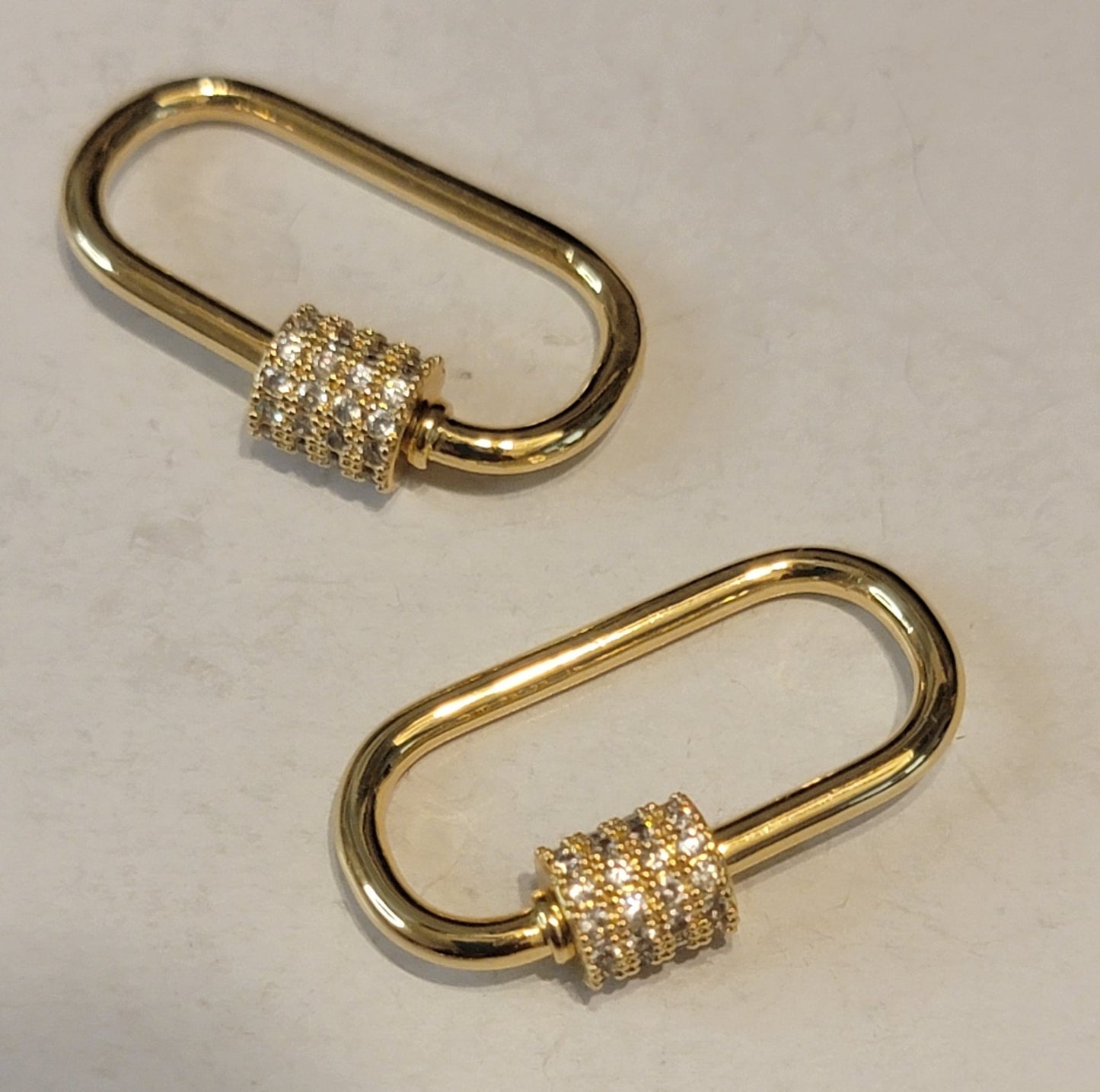 Carabiner